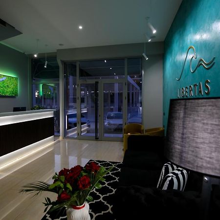 Hotel Libertas วญอเรอ ภายนอก รูปภาพ