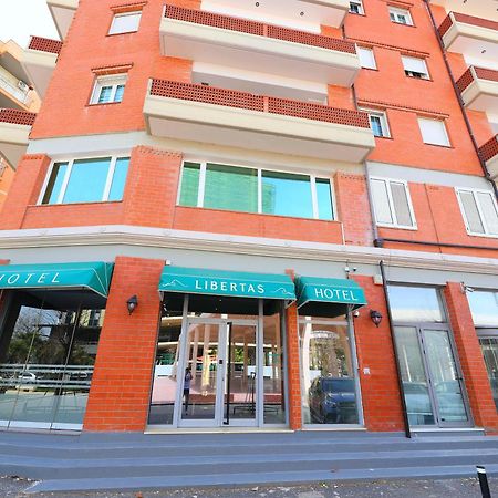 Hotel Libertas วญอเรอ ภายนอก รูปภาพ