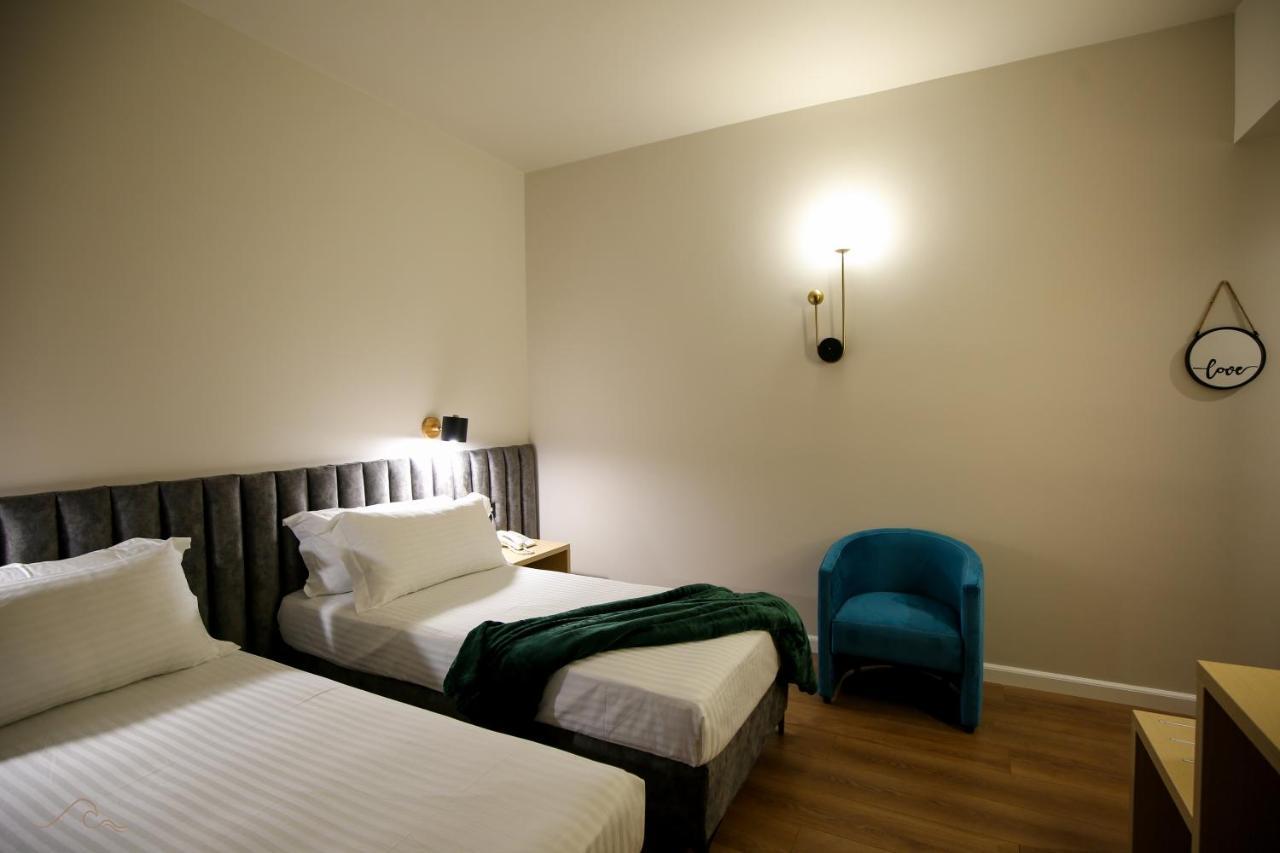 Hotel Libertas วญอเรอ ภายนอก รูปภาพ