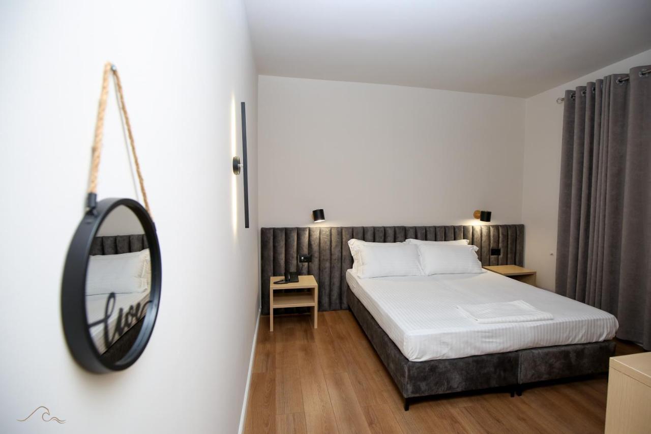 Hotel Libertas วญอเรอ ภายนอก รูปภาพ