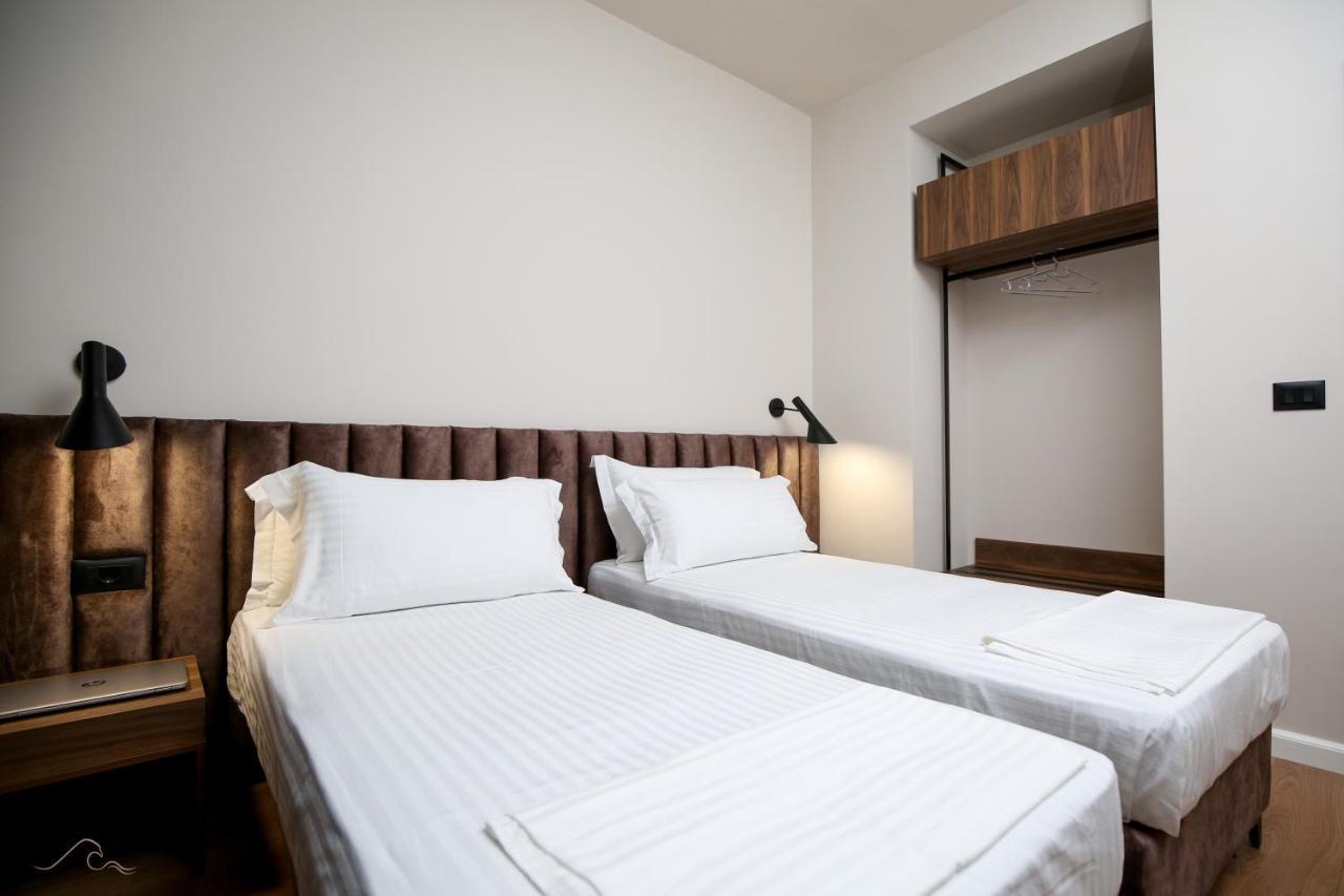 Hotel Libertas วญอเรอ ภายนอก รูปภาพ