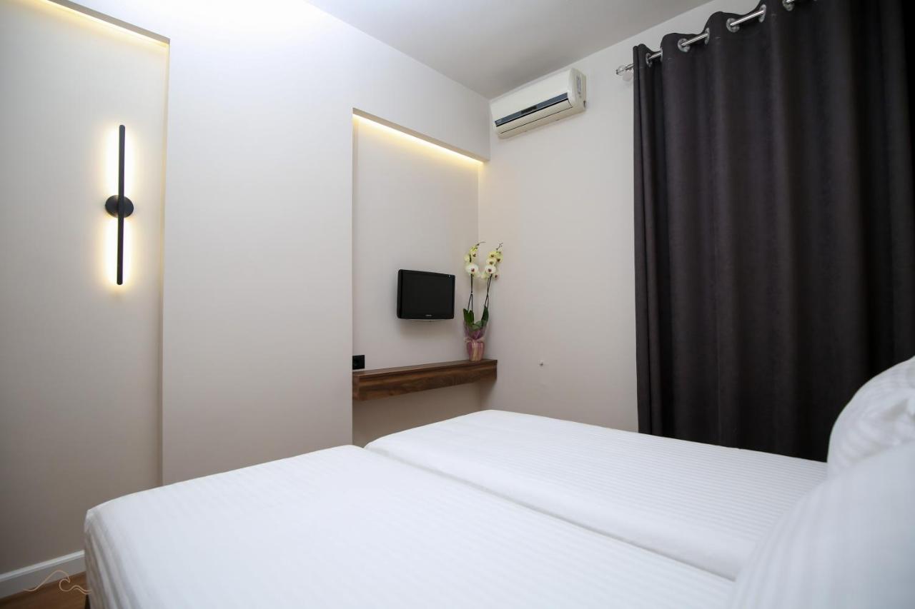 Hotel Libertas วญอเรอ ภายนอก รูปภาพ