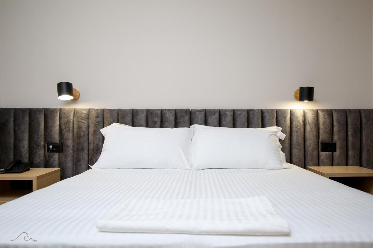 Hotel Libertas วญอเรอ ภายนอก รูปภาพ