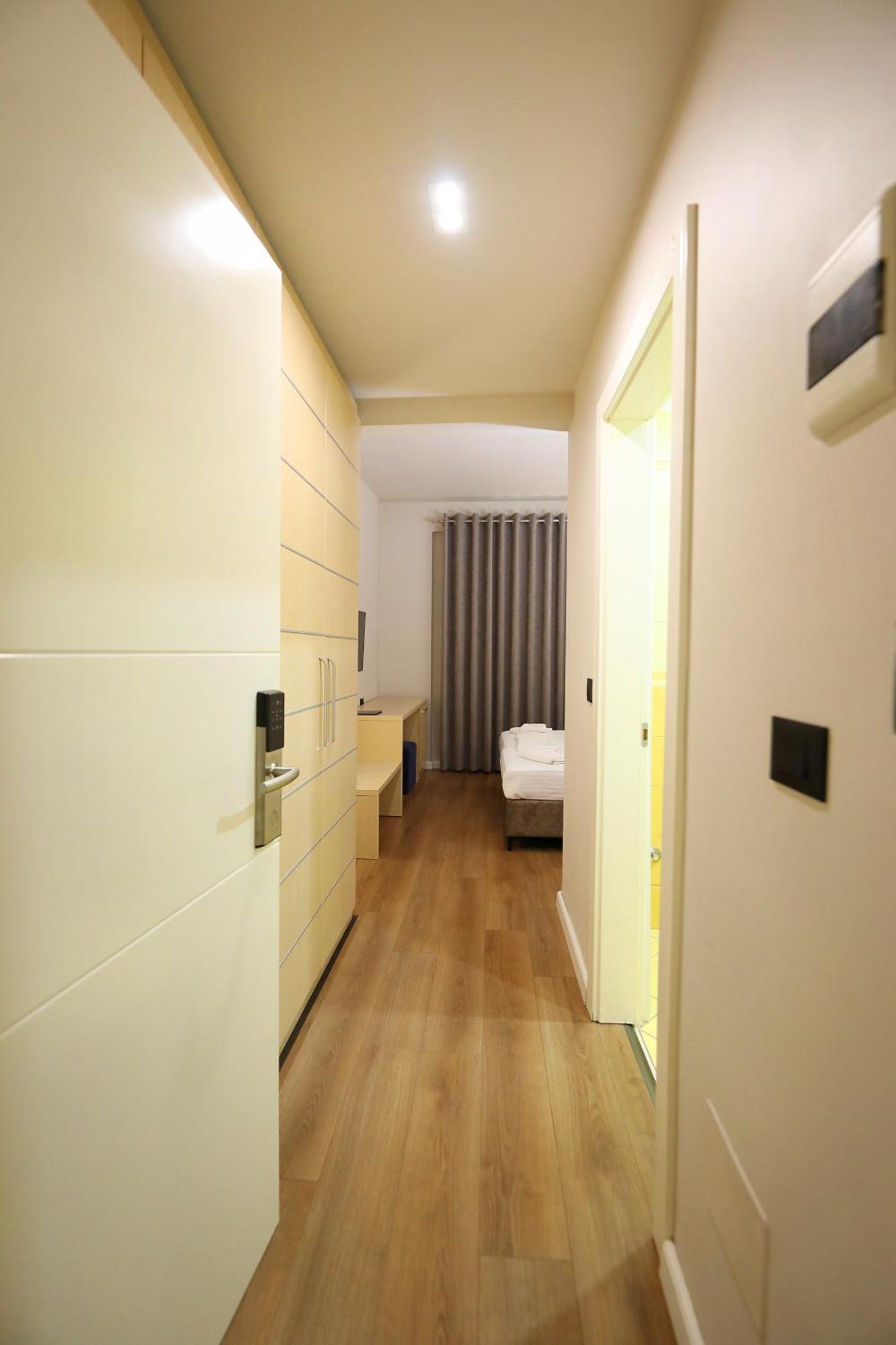 Hotel Libertas วญอเรอ ภายนอก รูปภาพ