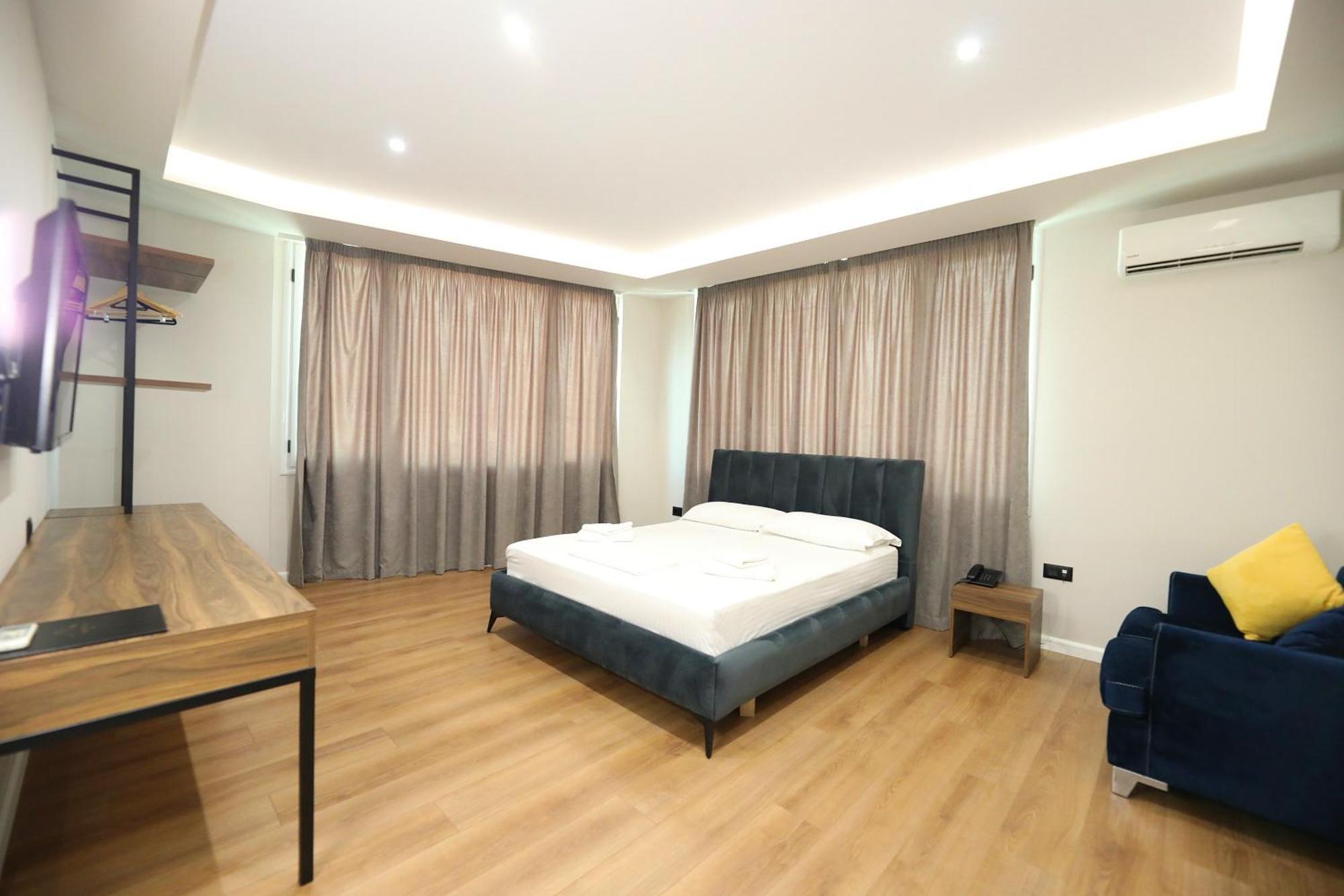 Hotel Libertas วญอเรอ ภายนอก รูปภาพ