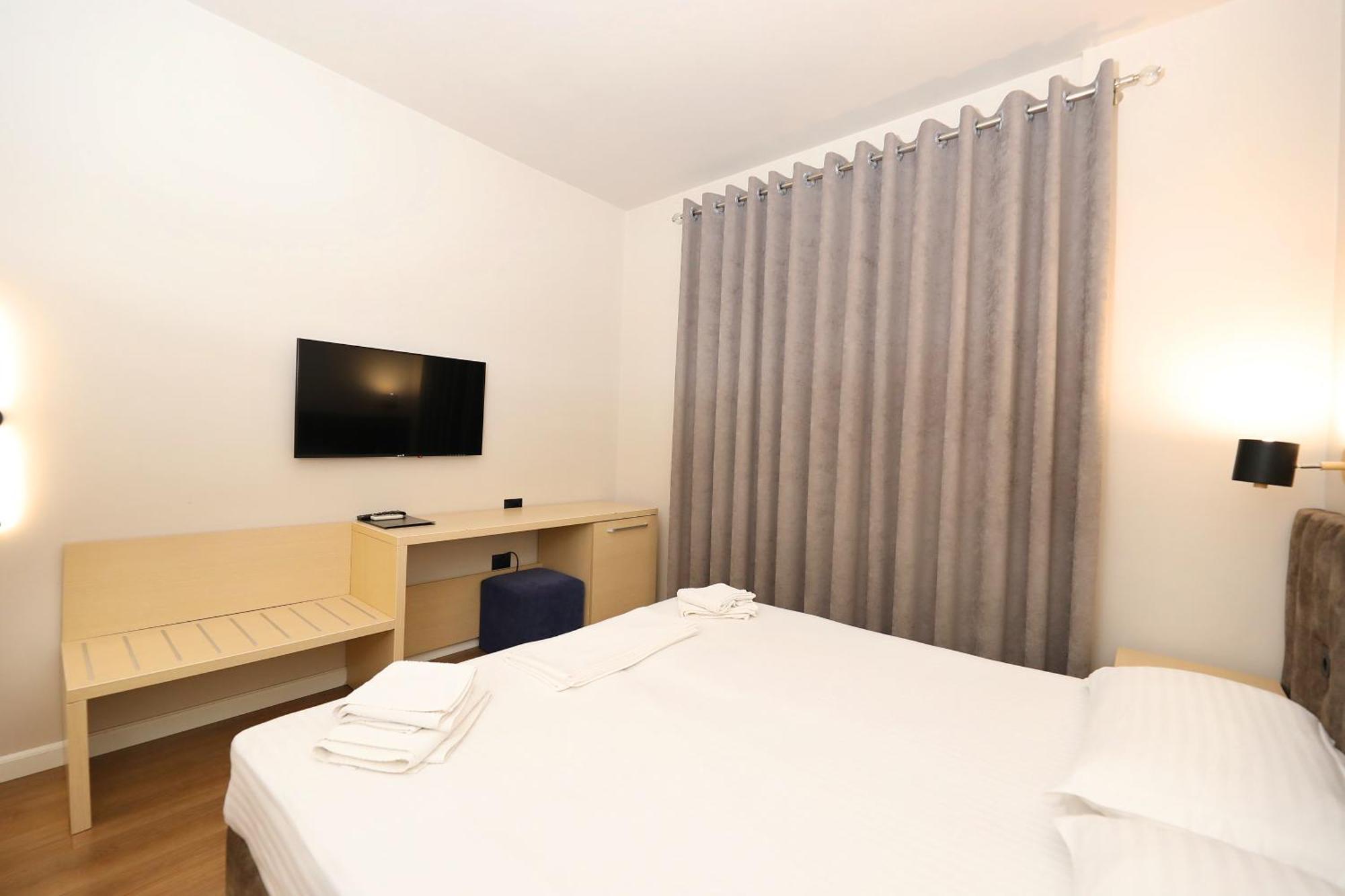 Hotel Libertas วญอเรอ ภายนอก รูปภาพ
