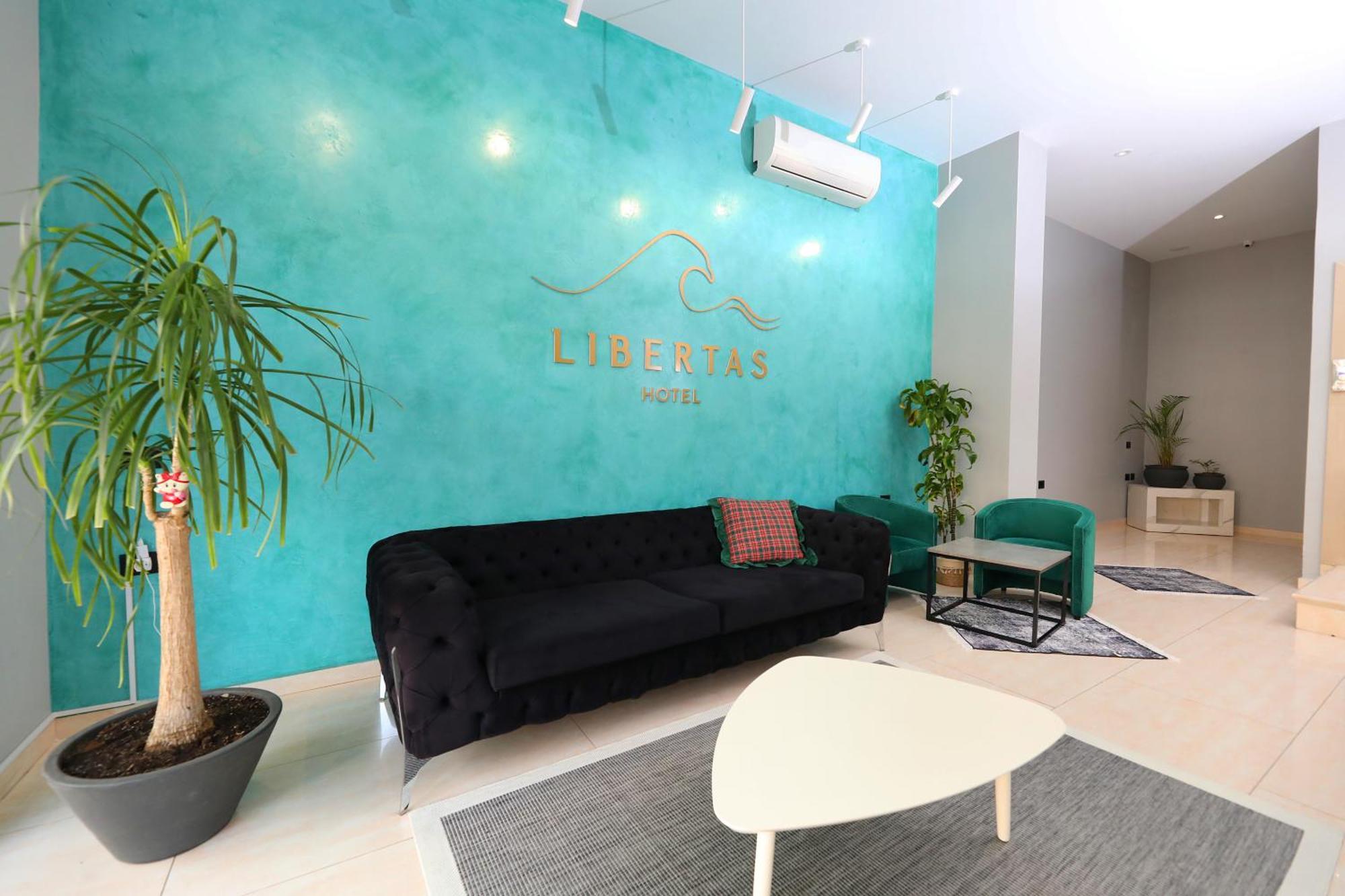Hotel Libertas วญอเรอ ภายนอก รูปภาพ