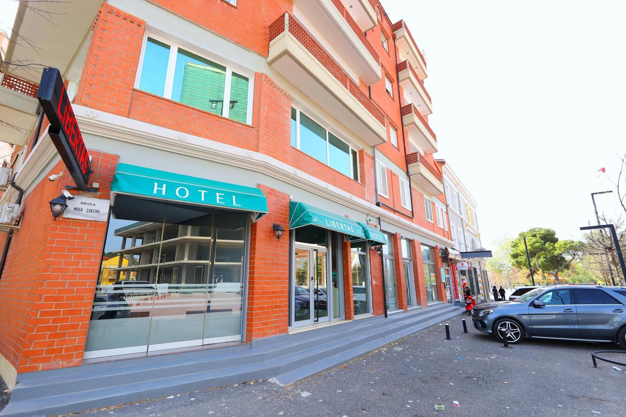 Hotel Libertas วญอเรอ ภายนอก รูปภาพ